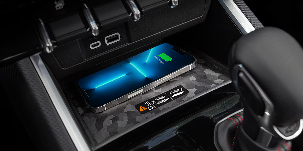 Phone charging in the 2025 Chevy Colorado