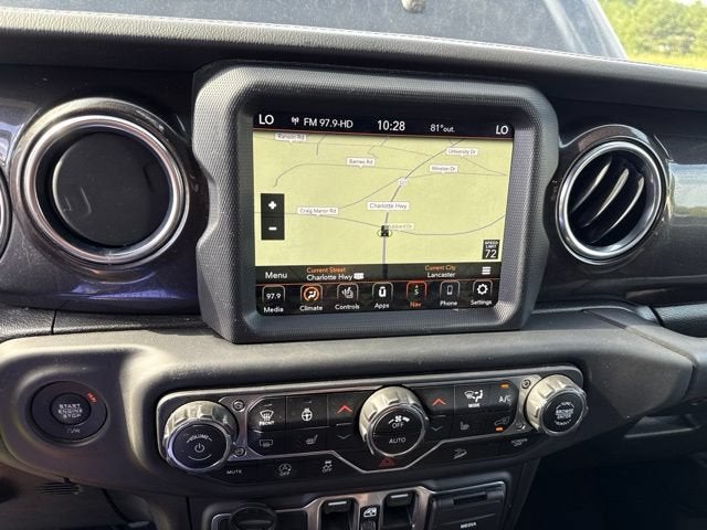 2019 Jeep Wrangler Unlimited Sahara Altitude 4x4