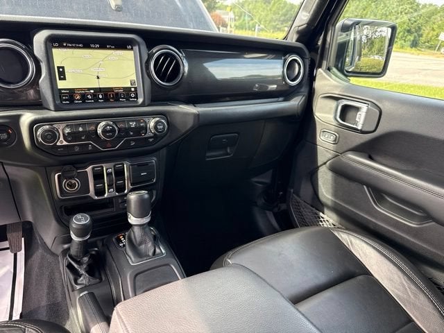 2019 Jeep Wrangler Unlimited Sahara Altitude 4x4