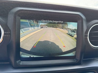 2023 Jeep Wrangler 4-Door Sahara 4x4