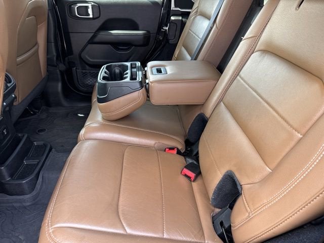 2023 Jeep Wrangler 4-Door Sahara 4x4