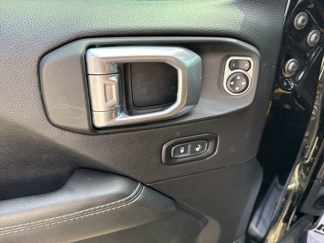 2023 Jeep Wrangler 4-Door Sahara 4x4