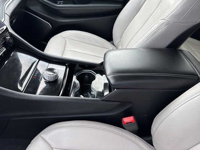 2021 Jeep Grand Cherokee L Laredo 4x2