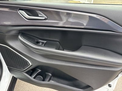 2021 Jeep Grand Cherokee L Laredo 4x2