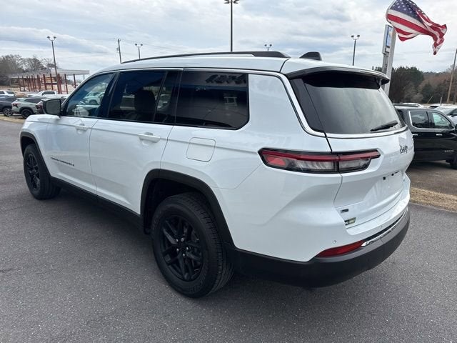 2021 Jeep Grand Cherokee L Laredo 4x2