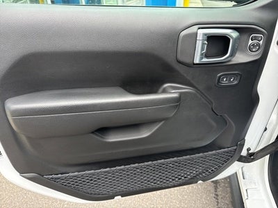 2022 Jeep Gladiator Willys 4x4