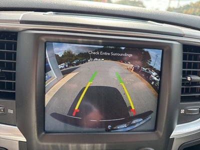 2023 RAM 1500 Classic SLT Crew Cab 4x2 5'7" Box