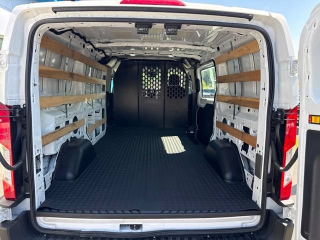 2025 Ford Transit Cargo Van Base