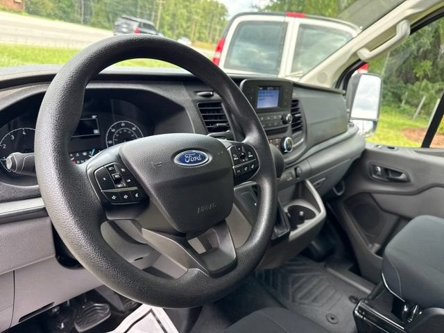 2025 Ford Transit Cargo Van Base