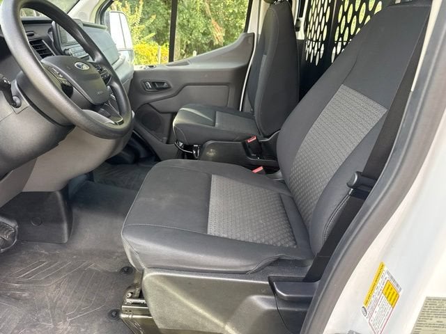 2025 Ford Transit Cargo Van Base