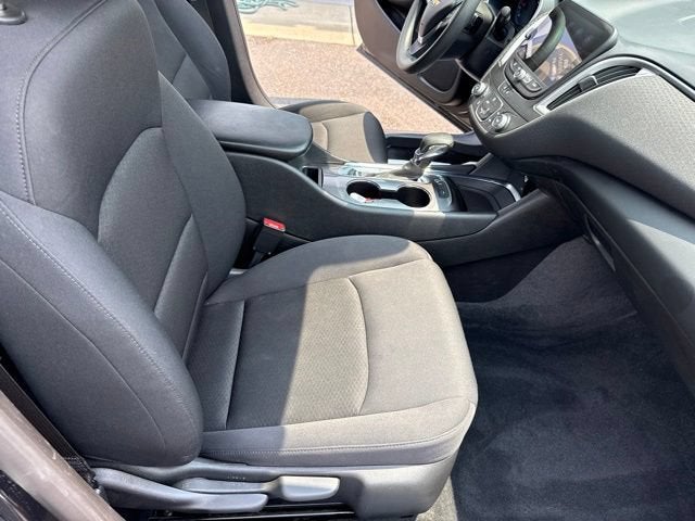 2022 Chevrolet Malibu FL