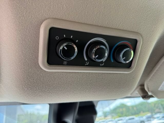 2019 Chevrolet Express Passenger 3500 LT