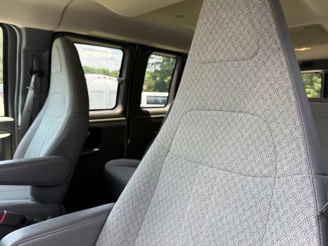 2019 Chevrolet Express Passenger 3500 LT
