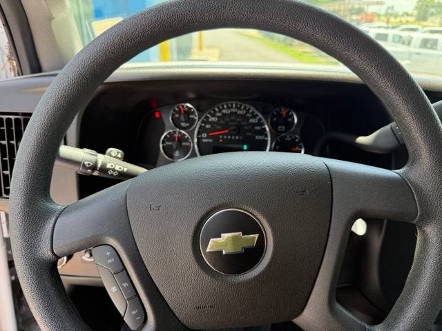 2019 Chevrolet Express Passenger 3500 LT