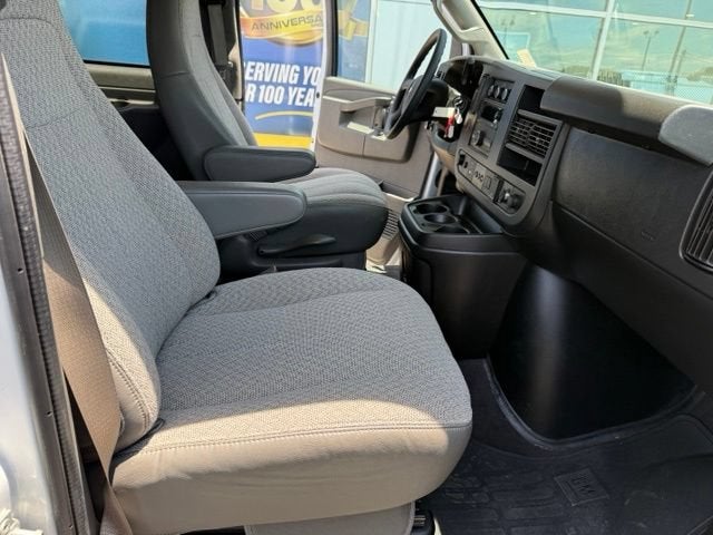 2019 Chevrolet Express Passenger 3500 LT