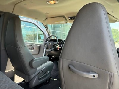 2019 Chevrolet Express Passenger 3500 LT