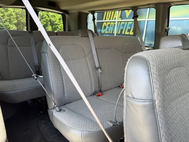 2019 Chevrolet Express Passenger 3500 LT