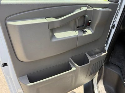 2019 Chevrolet Express Passenger 3500 LT