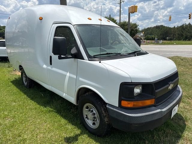 2005 Chevrolet Express's photo