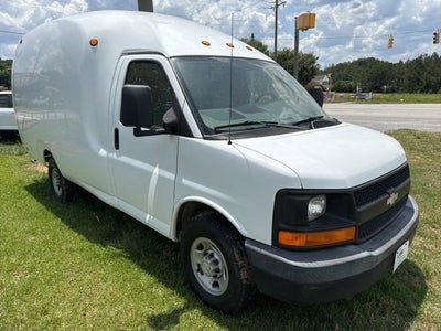 2005 Chevrolet Express Cutaway 3500 C6Y