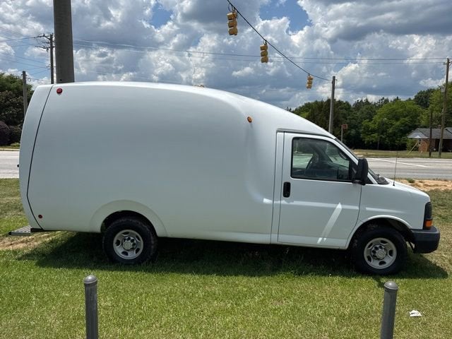 2005 Chevrolet Express Cutaway 3500 C6Y
