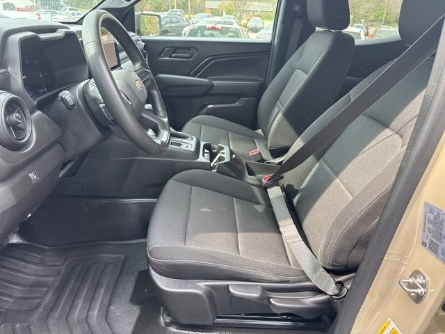 2023 Chevrolet Colorado WT