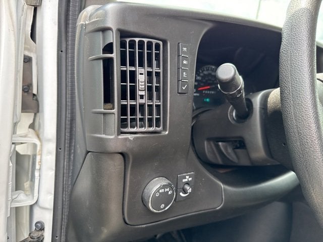 2023 Chevrolet Express Cargo 2500 WT