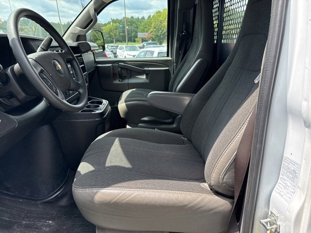 2023 Chevrolet Express Cargo 2500 WT
