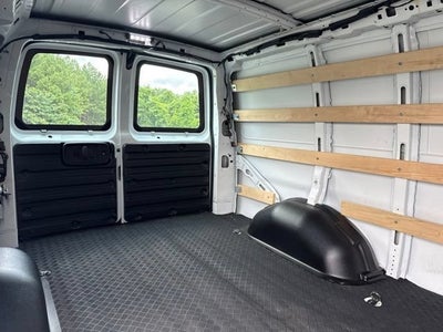 2025 Chevrolet Express Cargo WT