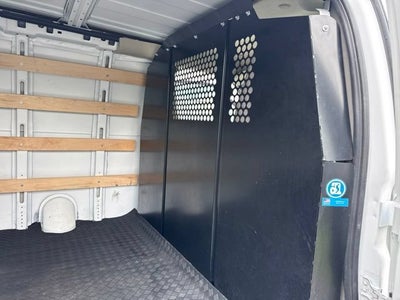 2025 Chevrolet Express Cargo WT