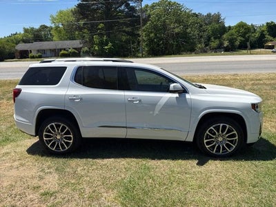 2023 GMC Acadia Denali