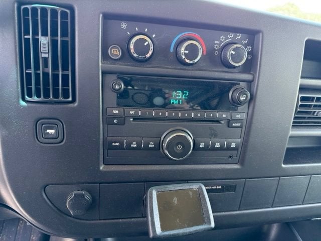 2008 GMC Savana Cargo 1500 Work Van