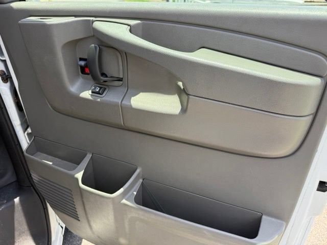 2008 GMC Savana Cargo 1500 Work Van