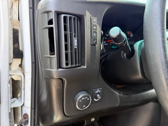 2008 GMC Savana Cargo 1500 Work Van