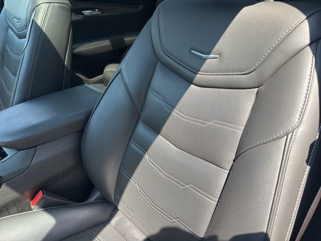 2021 Cadillac XT5 AWD Sport