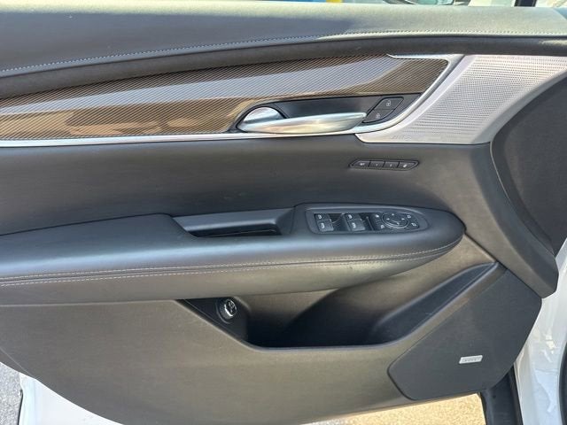 2021 Cadillac XT5 AWD Sport