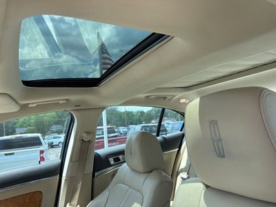 2011 Lincoln MKS Base