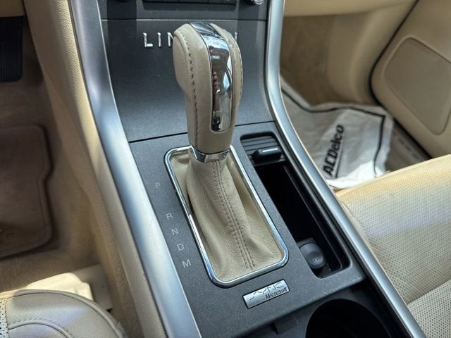 2011 Lincoln MKS Base