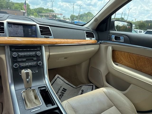 2011 Lincoln MKS Base