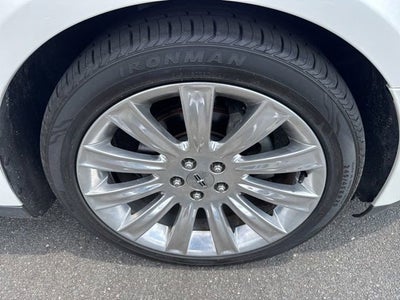 2011 Lincoln MKS Base