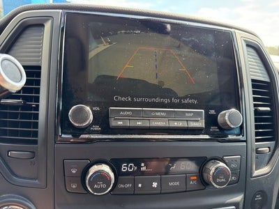 2022 Nissan TITAN Crew Cab SV 4x4