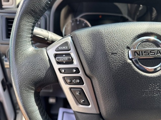2022 Nissan TITAN Crew Cab SV 4x4