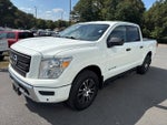 2022 Nissan TITAN Crew Cab SV 4x4