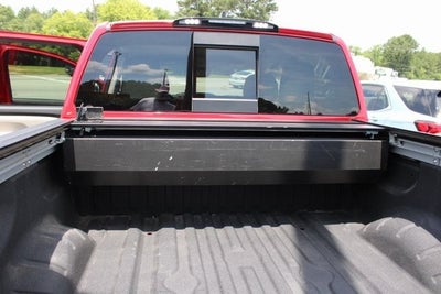 2022 Nissan TITAN Crew Cab SV 4x4