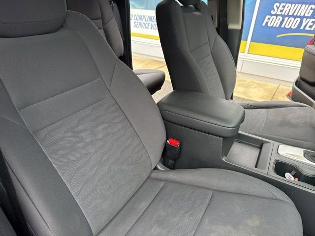 2023 Nissan Frontier Crew Cab S 4x4