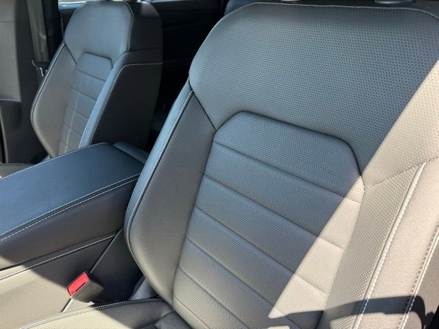 2025 Volkswagen Atlas Cross Sport 2.0T SEL R-Line Black