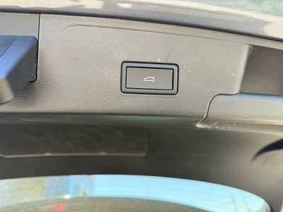 2025 Volkswagen Atlas Cross Sport 2.0T SEL R-Line Black