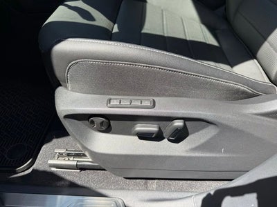 2025 Volkswagen Atlas Cross Sport 2.0T SEL R-Line Black