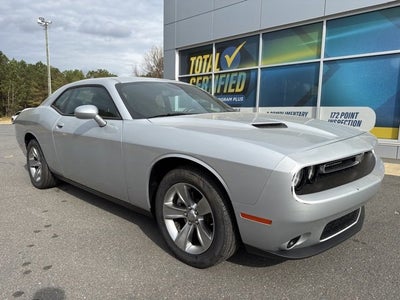 2022 Dodge Challenger SXT