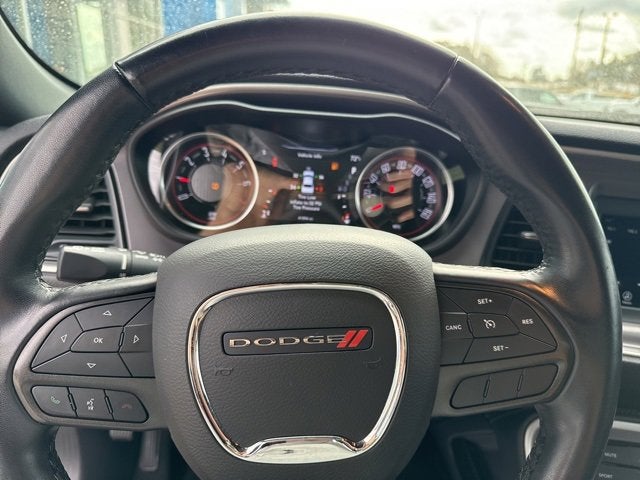 2022 Dodge Challenger SXT